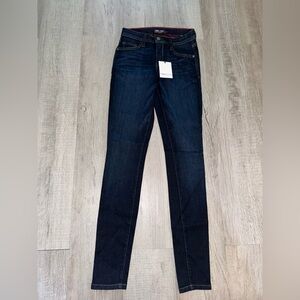 Women's Dark Blue Jeans